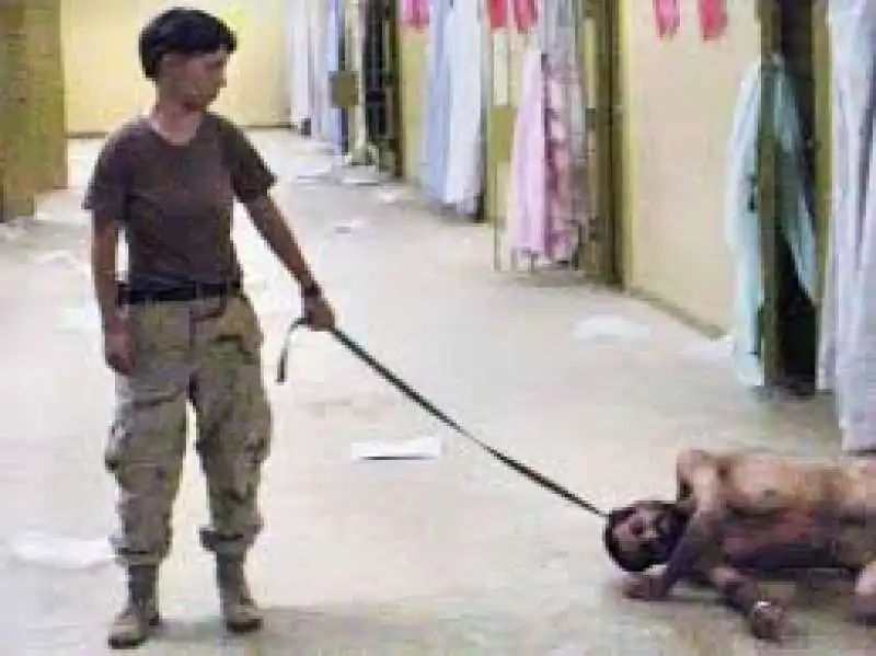 torture nel carcere di abu ghraib 8