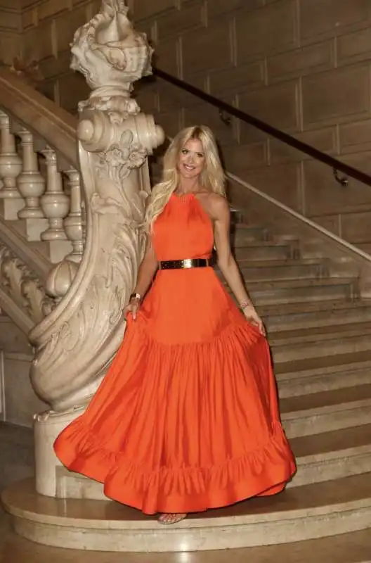 victoria silvstedt alla montecarlo fashion week 1