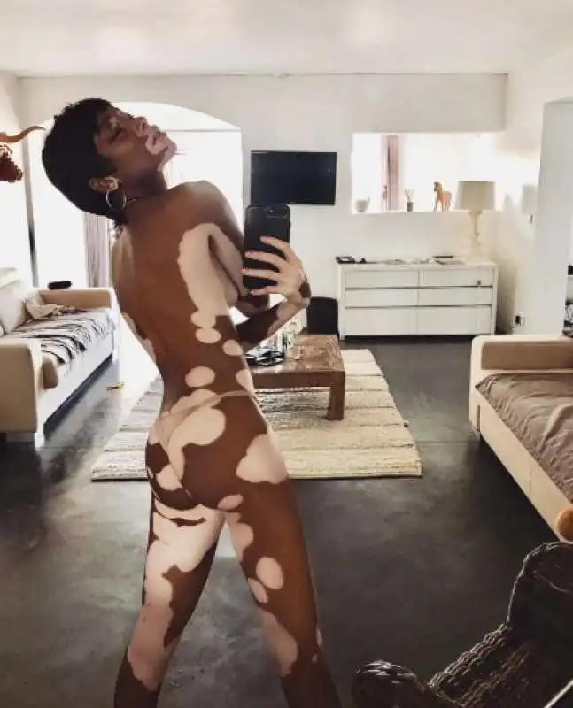 winnie harlow 14