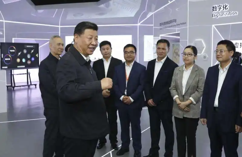 xi jinping visita il centro di trasformazione delle terre rare di ganzhou