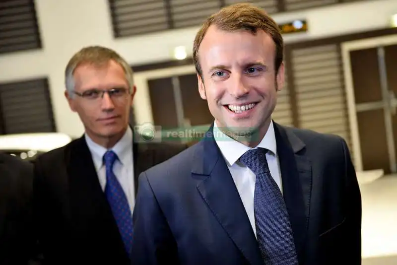 CARLOS TAVARES EMMANUEL MACRON