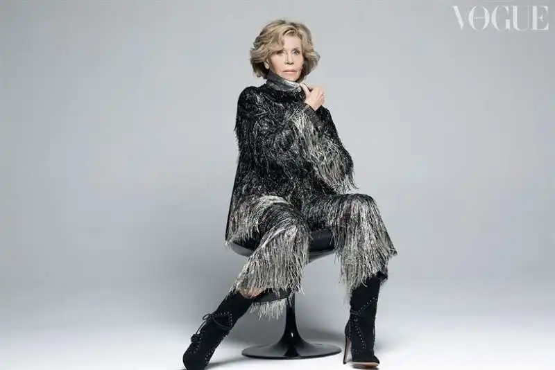 jane fonda impellicciata su vogue