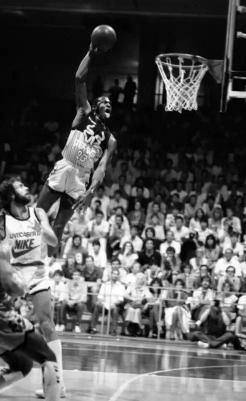 MICHAEL JORDAN A TRIESTE