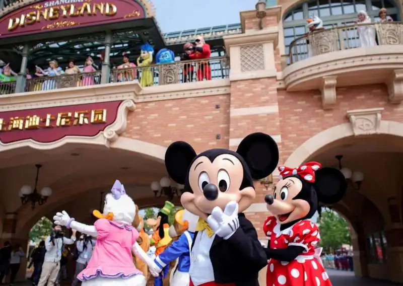 riapertura disneyland shangai 13