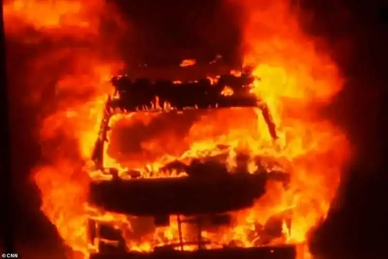 stati uniti   proteste in strada dopo la morte di george floyd  15