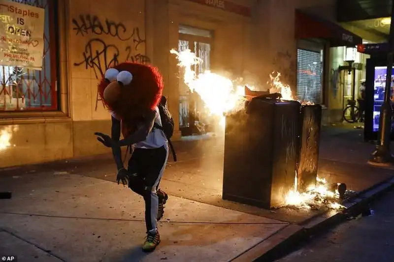 stati uniti   proteste in strada dopo la morte di george floyd  28