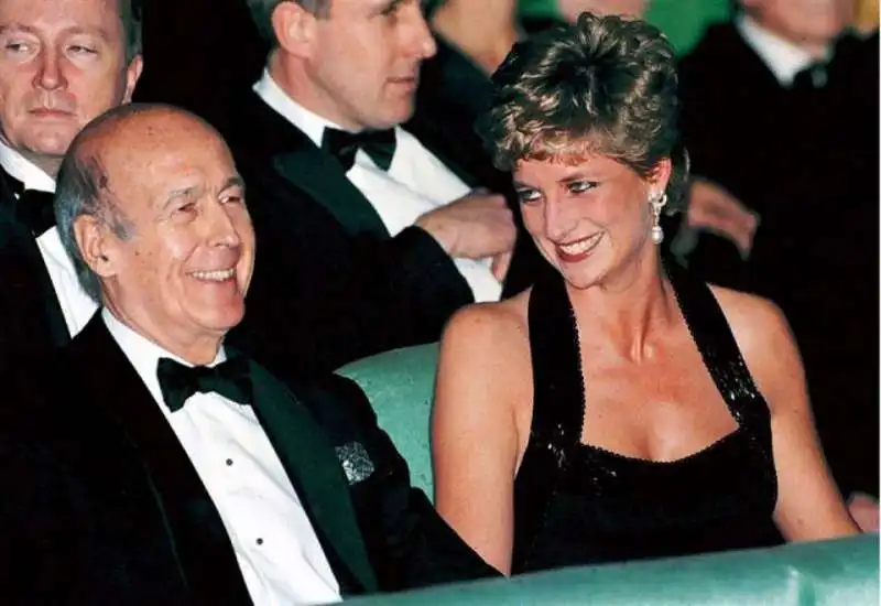 valery giscard d'estaing e la principessa diana 7