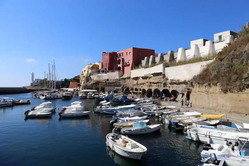 ventotene 9