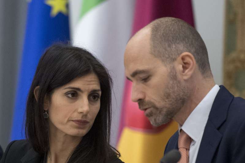 virginia raggi daniele frongia 1