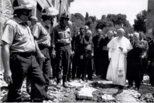 27 giovanni paolo ii e oscar luigi scalfaro a san giorgio in velabro 1993 ph barillari