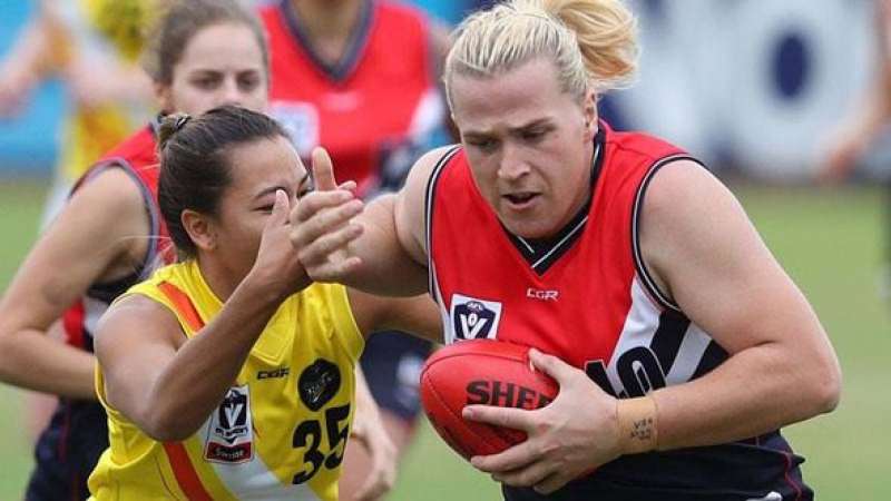 ATLETA TRANS RUGBY FEMMINILE