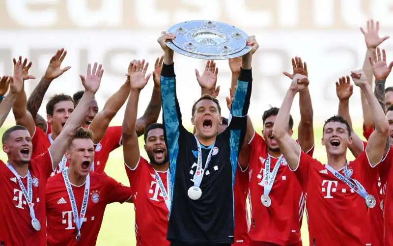 BAYERN CAMPIONE GERMANIA