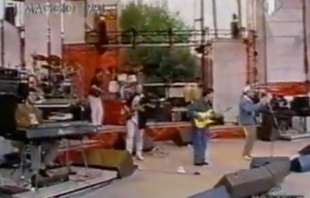 ELIO E LE STORIE TESE AL CONCERTO DEL PRIMO MAGGIO 1991