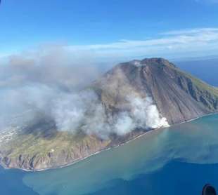 eruzione stromboli 8