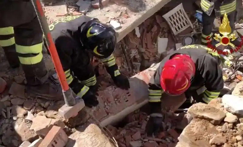 esplosione abitazione greve in chianti 11