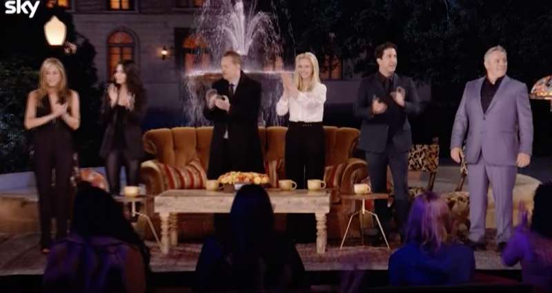 friends the reunion 7