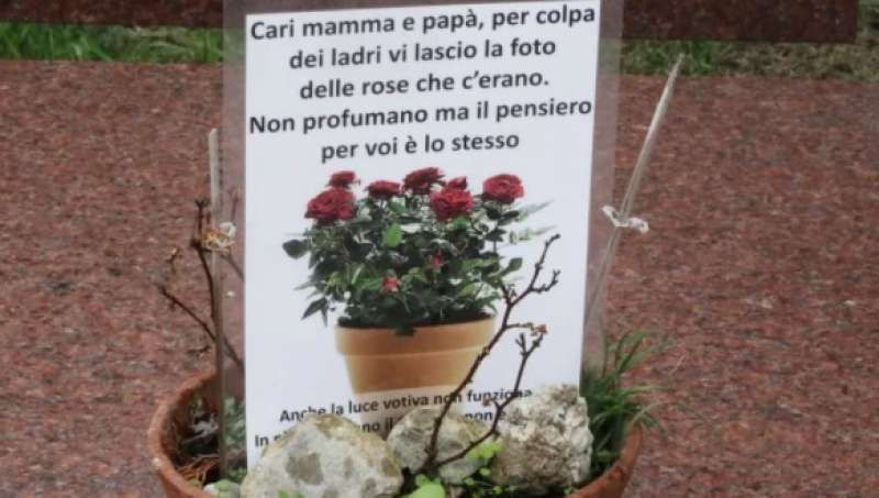 furti cimiteri 2