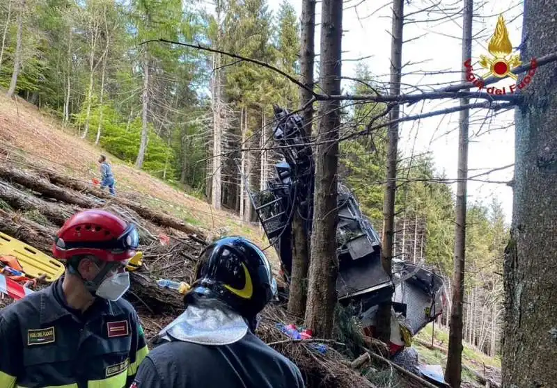 incidente funivia stresa mottarone 3