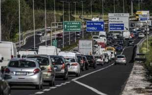 incidente sul grande raccordo anulare 2