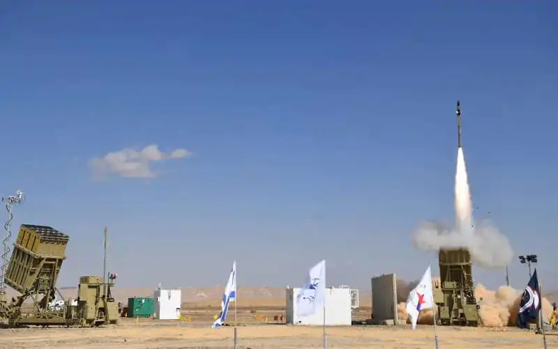 IRON DOME ISRAELIANO