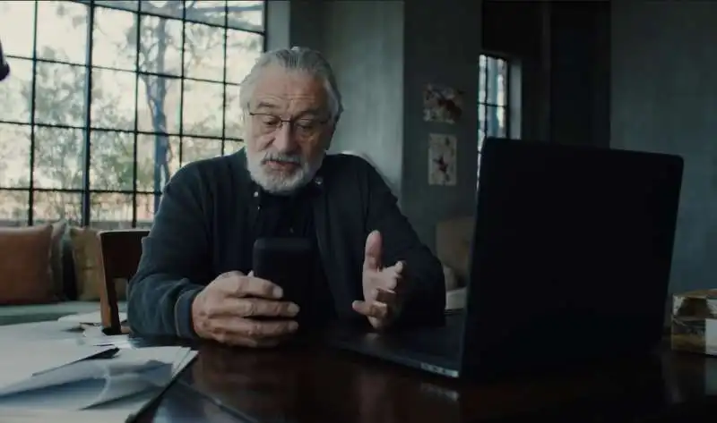 lo spot di svizzera turismo con de niro e federer 2