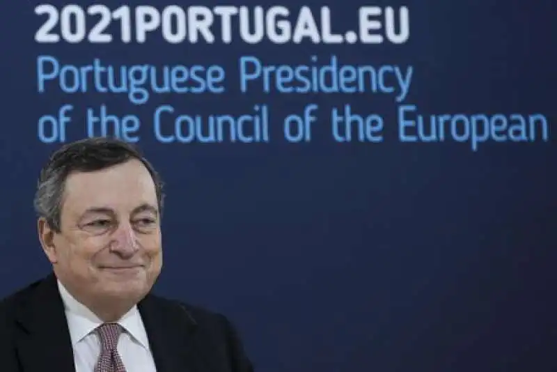 MARIO DRAGHI A OPORTO