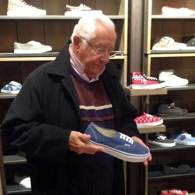 paul van doren con le vans