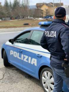 POLIZIA