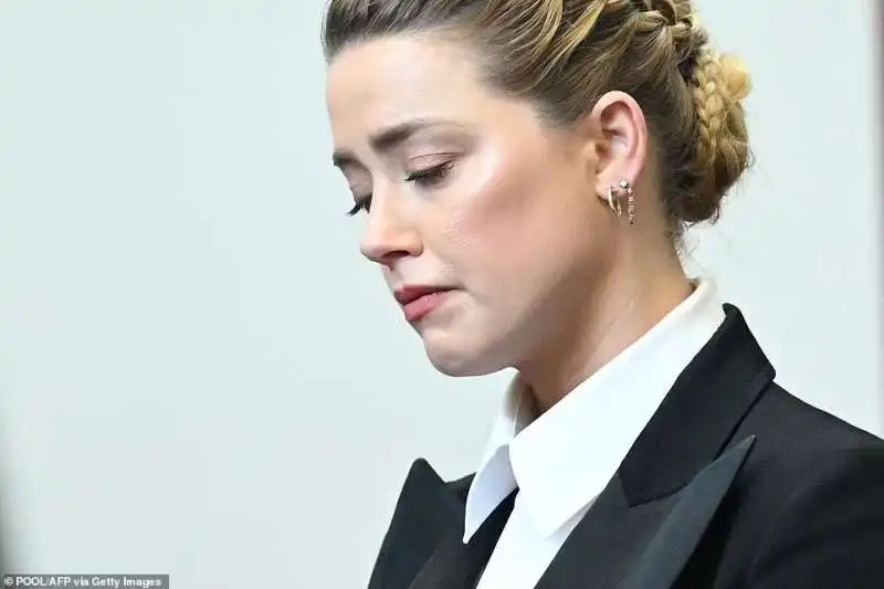 Amber Heard al processo in Virginia