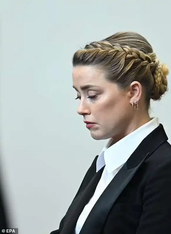 Amber Heard al processo in Virginia 4