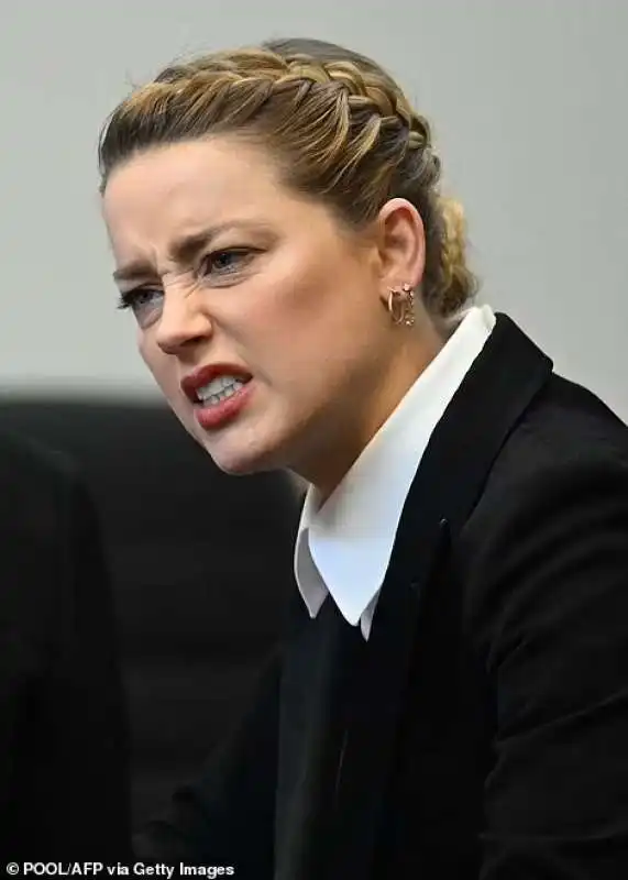 Amber Heard al processo in Virginia 4