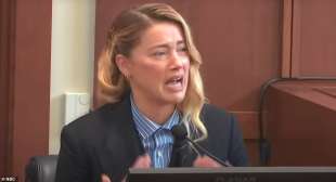 Amber Heard testimonia in tribunale 2