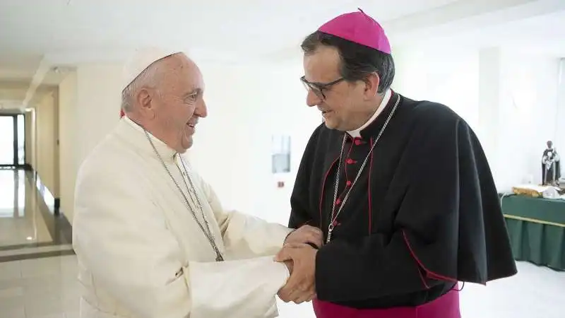 BERGOGLIO CON AUGUSTO PAOLO LOJUDICE  