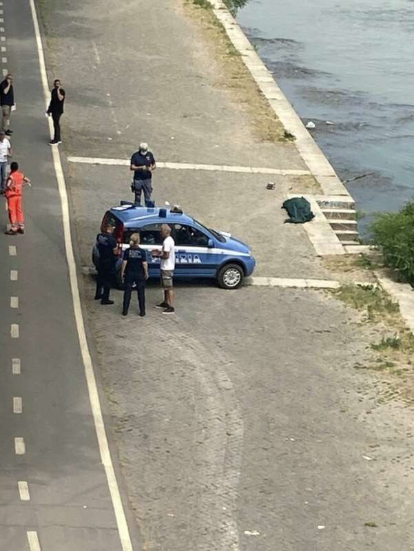 cadavere ritrovato nel tevere 2