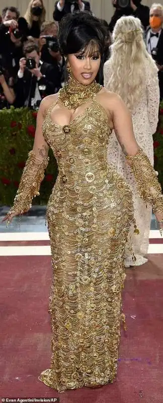 cardi b met gala 2022