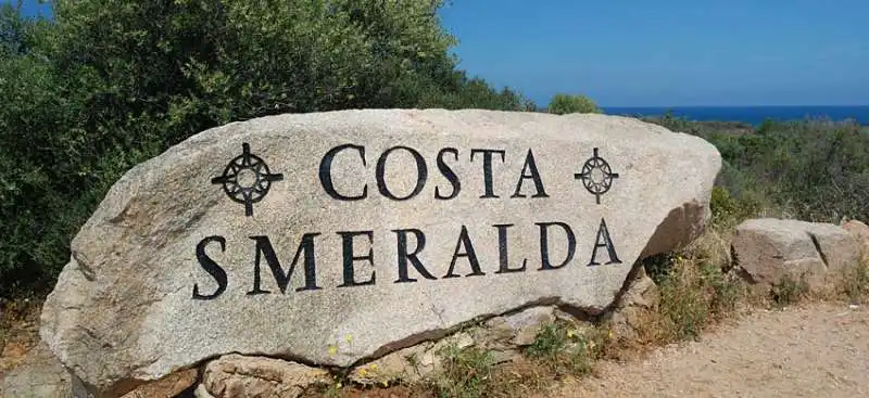 costa smeralda 44