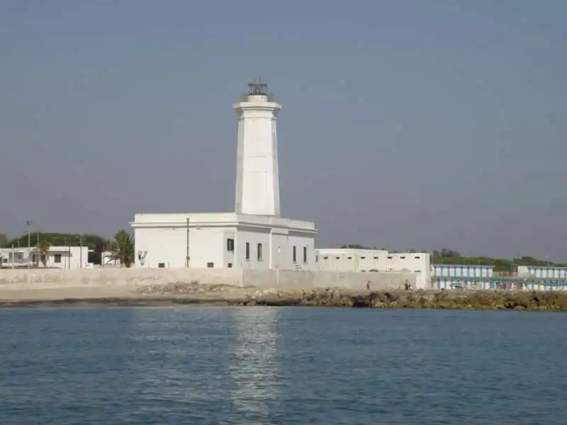 faro di san cataldo bari 