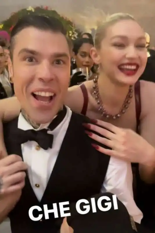 fedez e gigi hadid al met gala 2022 3