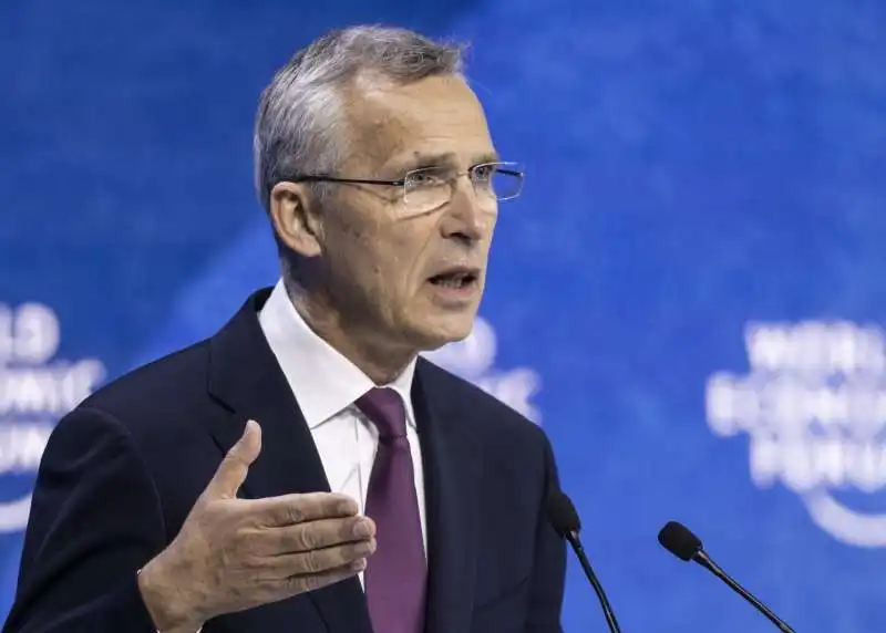  jens stoltenberg a davos