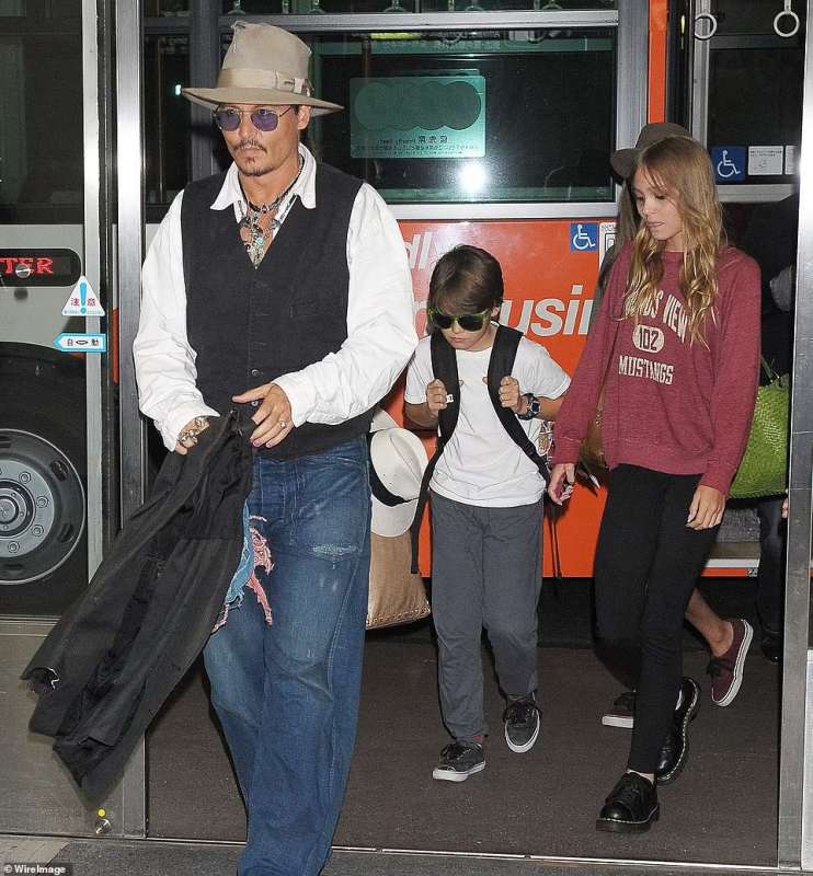 Johnny Depp con i figli nel 2013