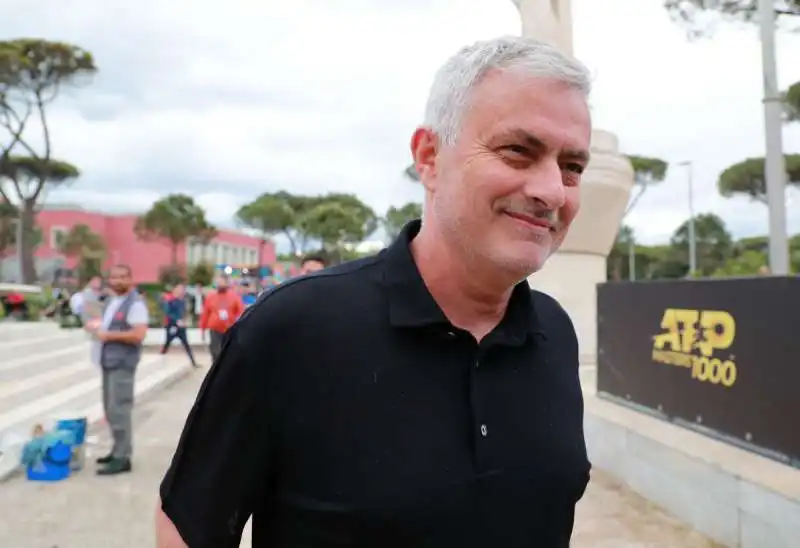 jose mourinho foto cavaliere gmt049