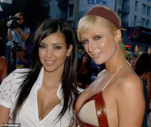 Kim Kardashian e Paris Hilton