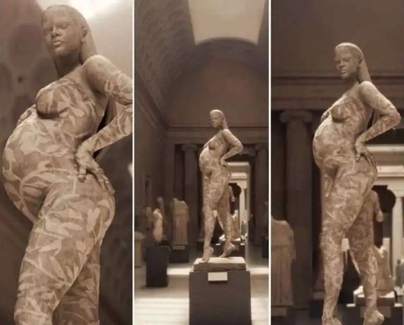 la statua di rihanna al met 5