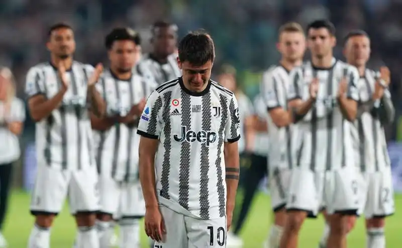 le lacrime di paulo dybala mentre saluta la juventus 6