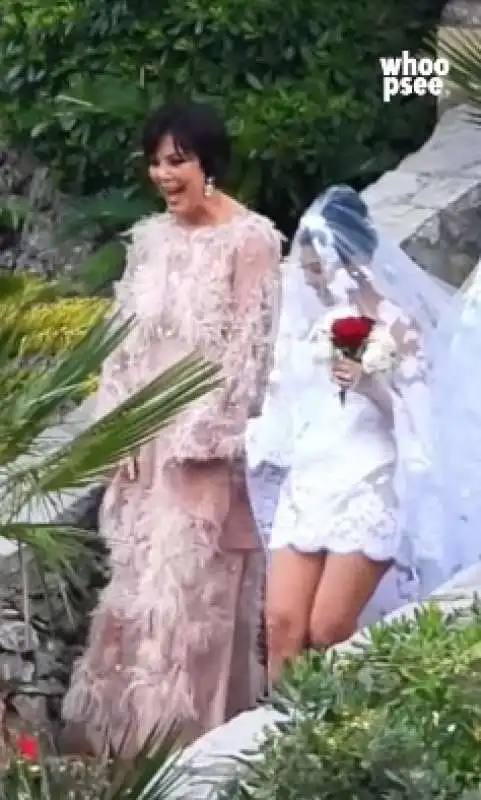 matrimonio di travis barker e kourtney kardashian a portofino 11