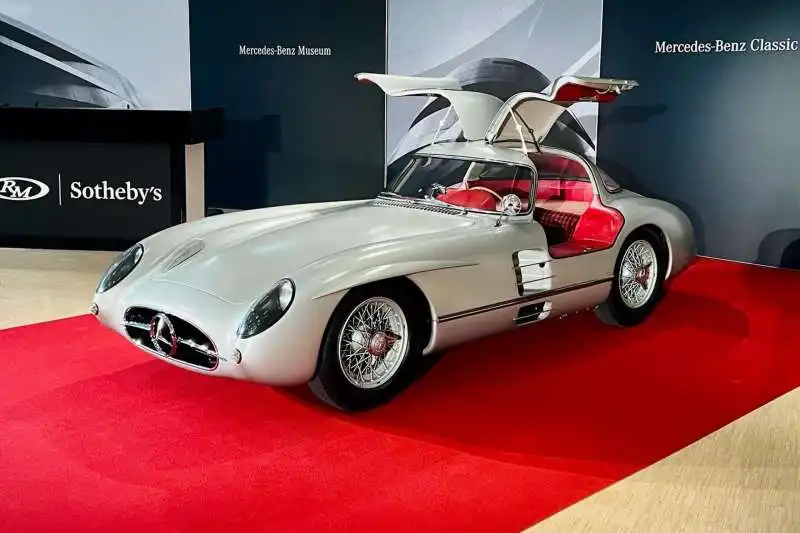 Mercedes 300 SLR Uhlenhaut 