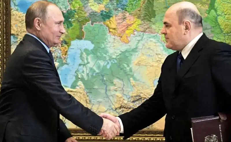 mikhail vladimirovich mishustin con vladimir putin 1