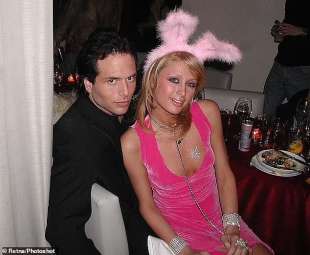 Paris Hilton con Rick Saloman