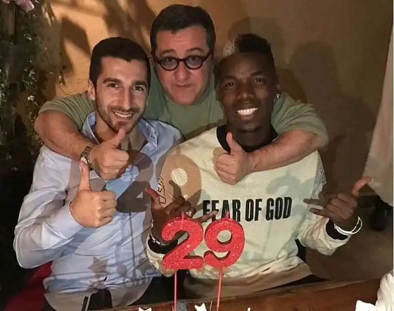 paul pogba e henrikh mkhitaryan con mino raiola