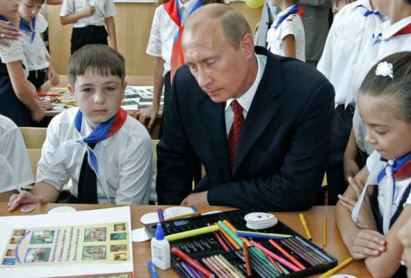 PUTIN SCUOLA